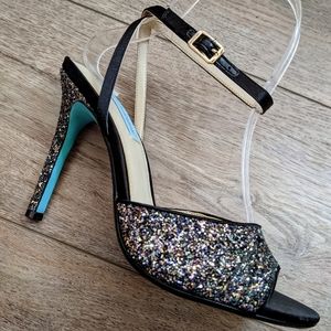 Blue by Betsey Johnson Jilly Bow Heels 7M